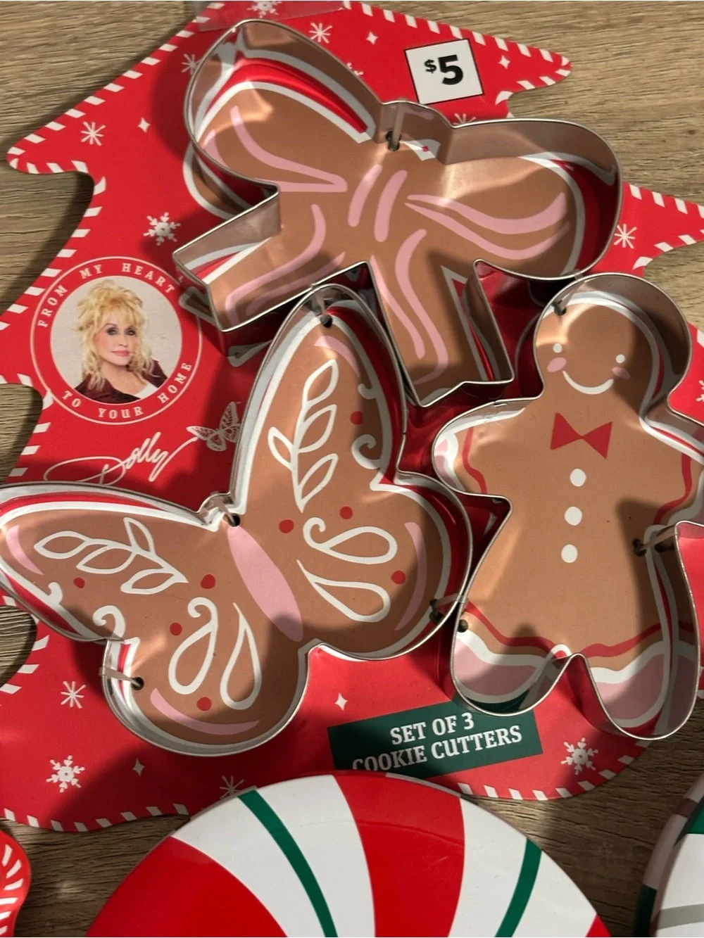 Dolly Parton Christmas Candles and Baking Set 6 pieces
